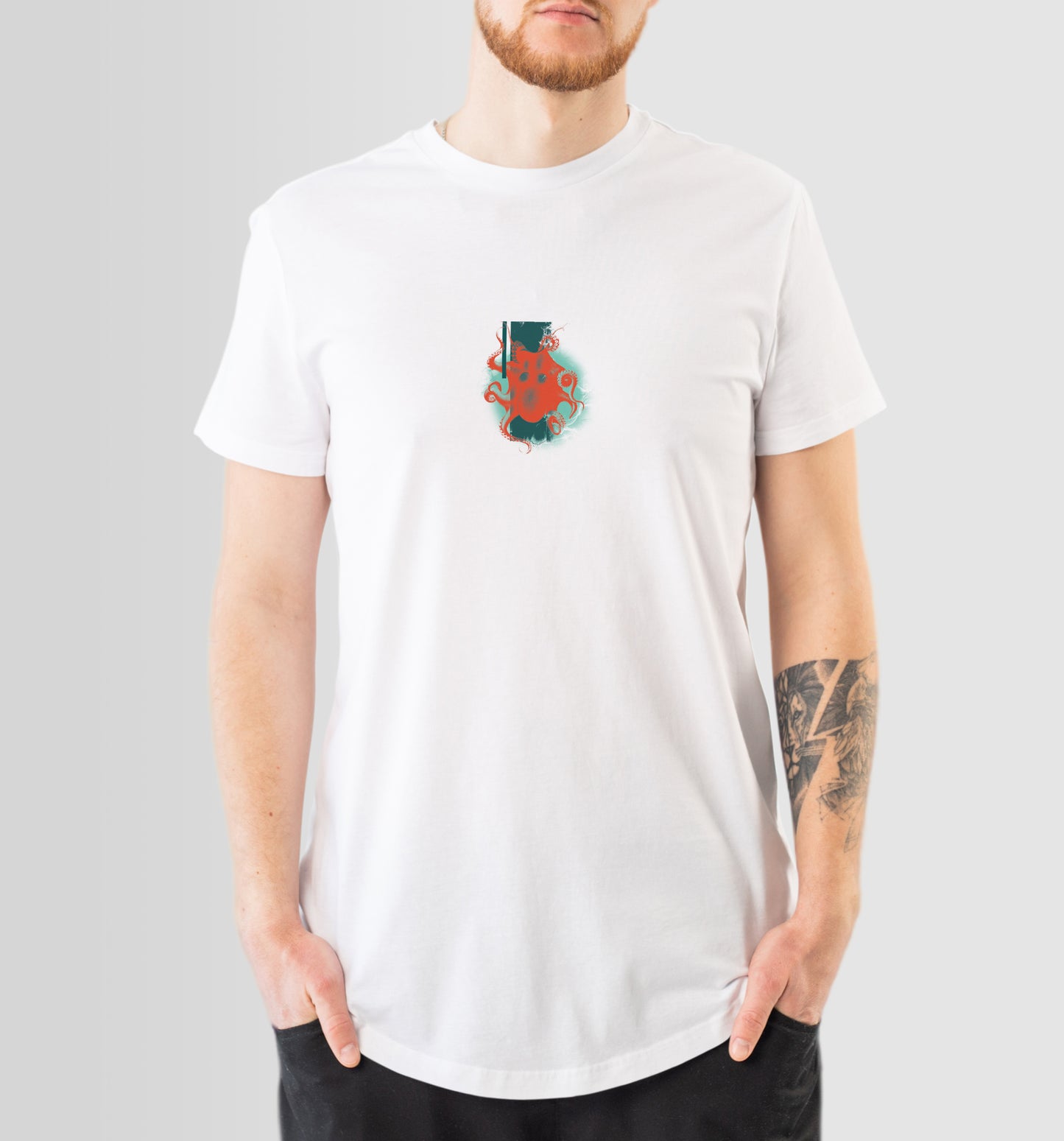 White t-shirt with octopus print |
