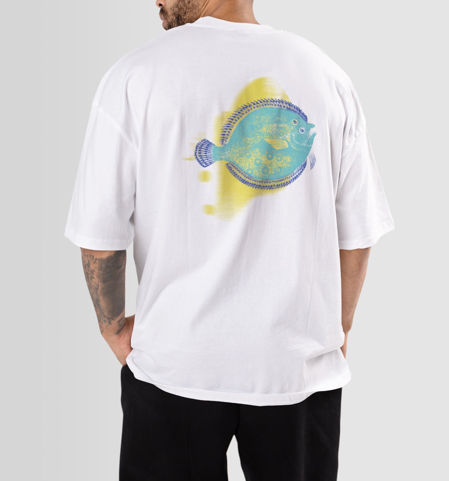 White t-shirt with fish print |